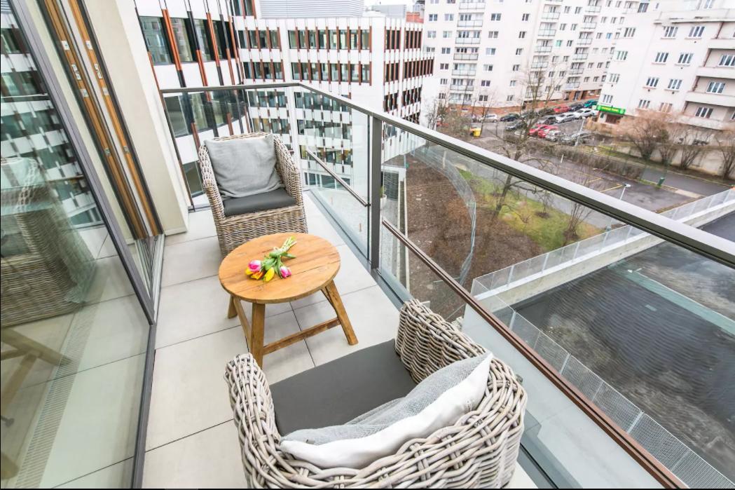 Flawless Apartments Pod Dekankou Прага Экстерьер фото