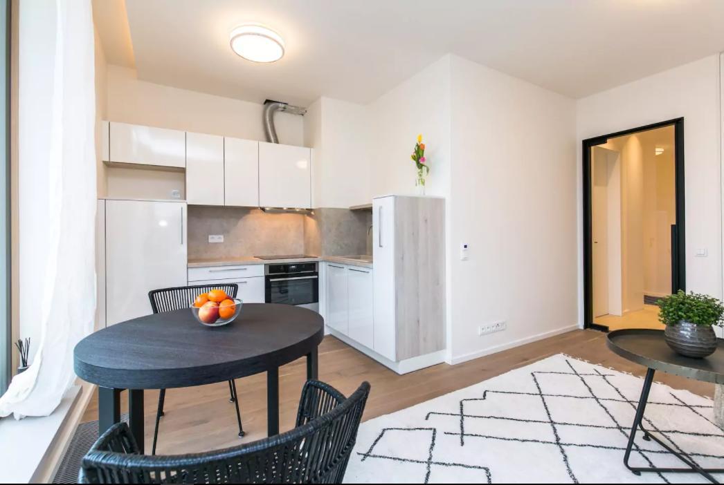 Flawless Apartments Pod Dekankou Прага Экстерьер фото